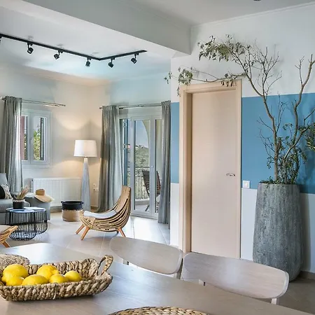 Athinais Lak * Lakíthra