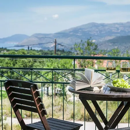 Athinais Lak ヴィラ *